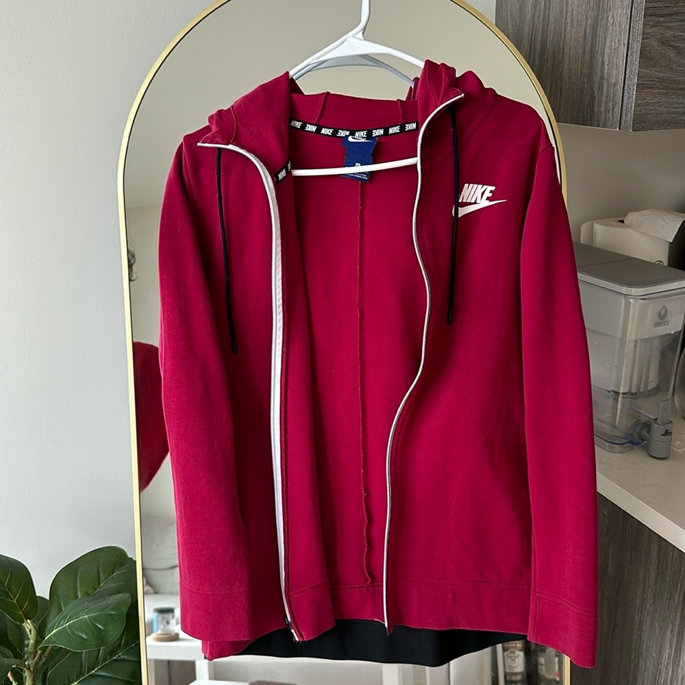 Nike Sweater